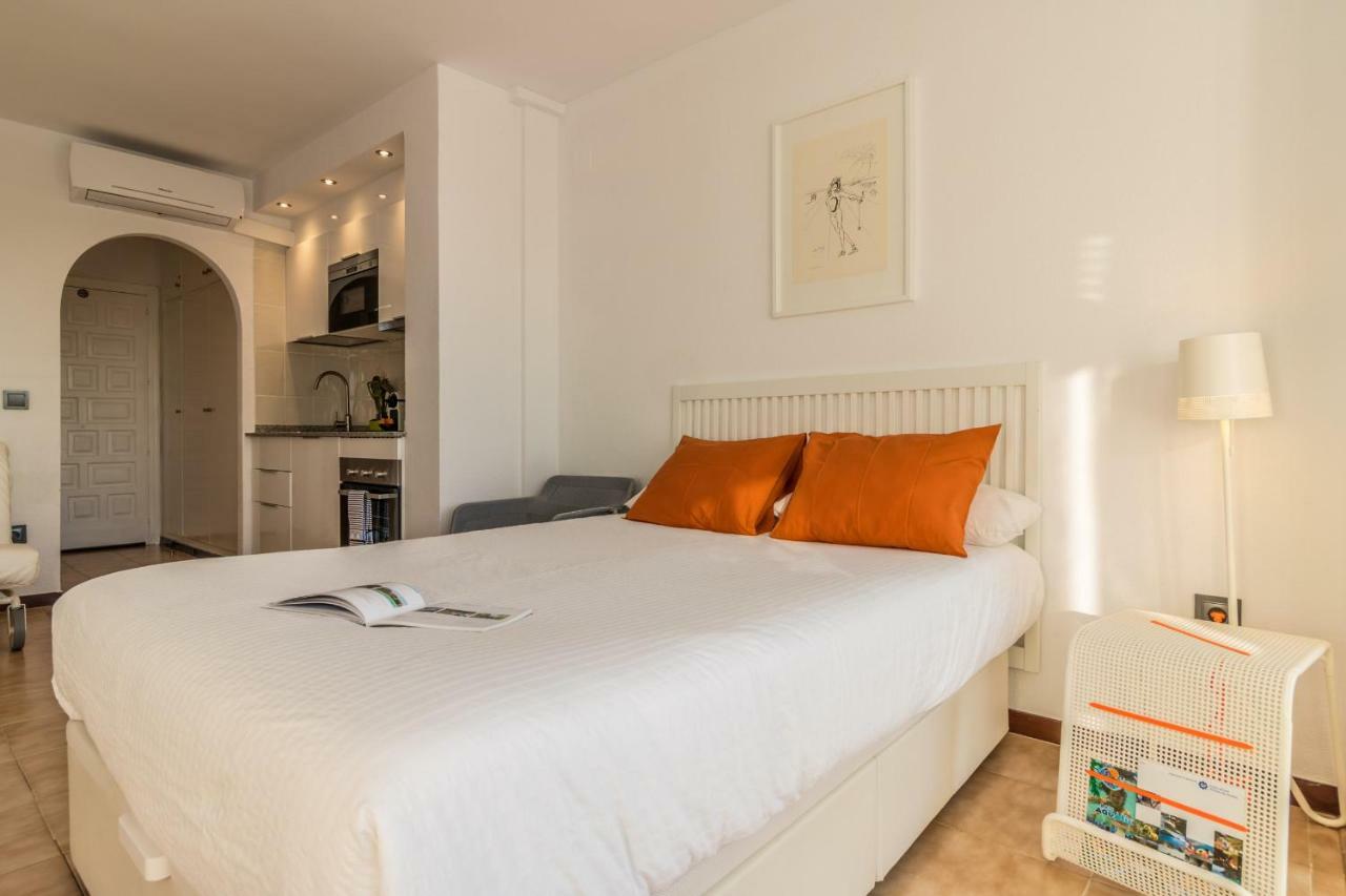 Holidays Penthouse Vues Panoramiques Sur Le Port Naval,Un Sejour Elegant Assure " Wifi Parquing Gratuit Roses Kültér fotó